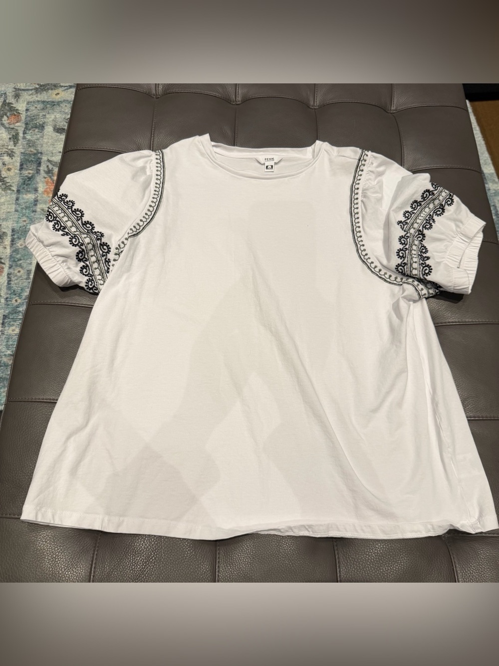 Penningtons Nee White Embroidered Puff Sleeve Top 2X